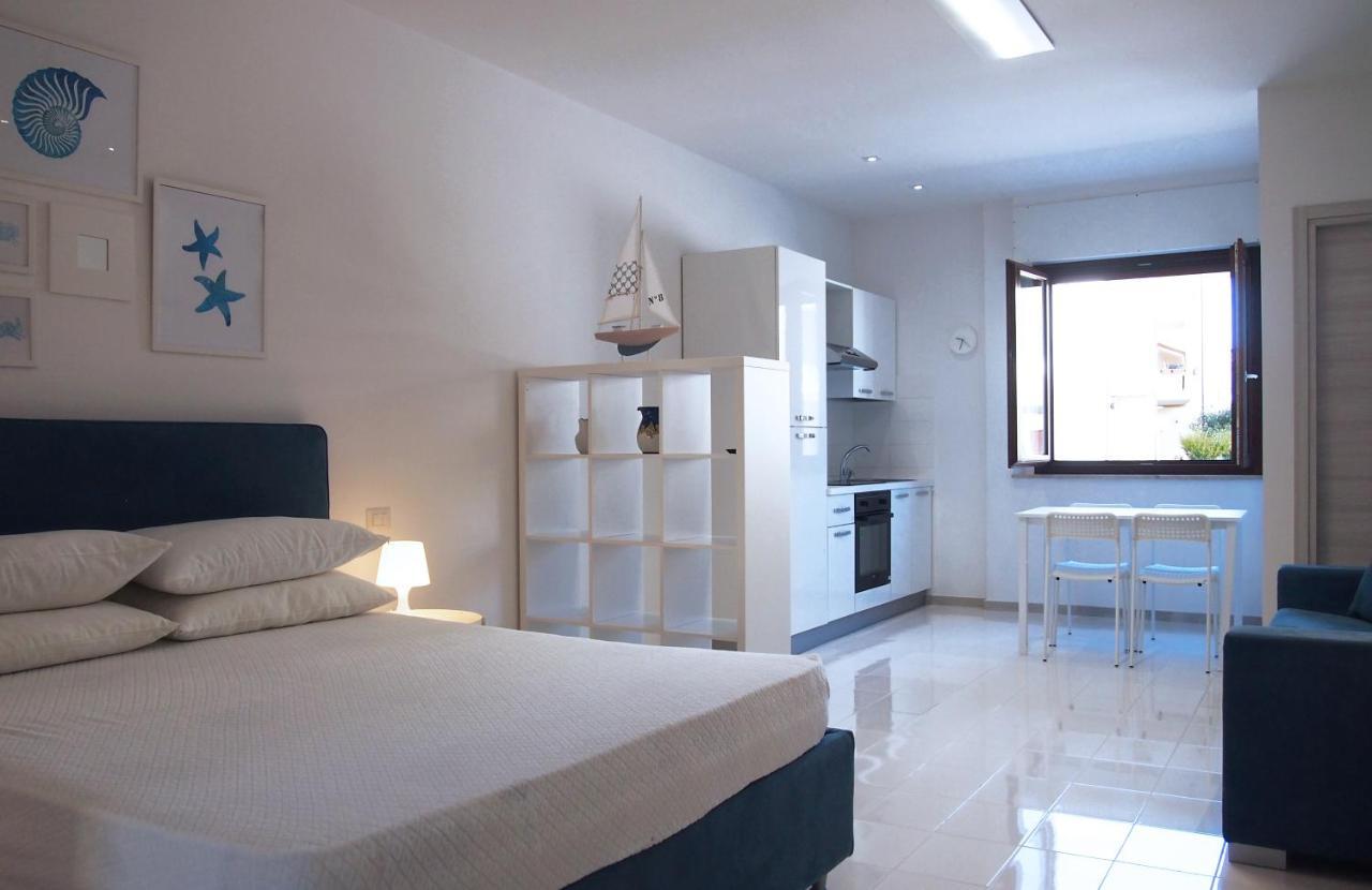 Le Rose Beach & Suites Appartamenti Fronte Mare A Villarosa 마르틴시쿠로 외부 사진